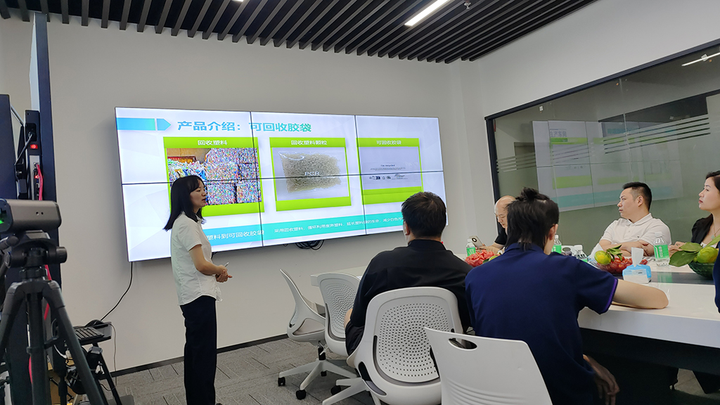 米兰全站app下载官网欢迎清华工商E2102班同学莅临参观(图7)