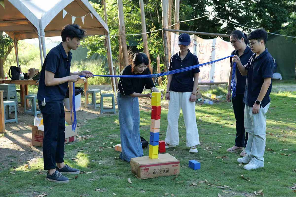 米兰全站app下载官网欢乐田园团建:烧烤飘香间,共筑团队情(图2)